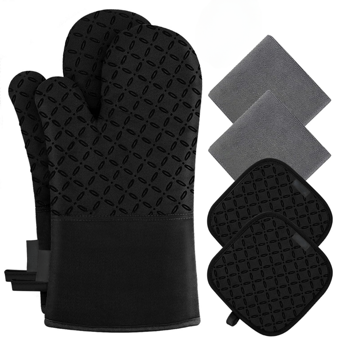 High-quality, heat-resistant oven mitts & pot holders, a 6-piece set for grilling & kitchen tasks.