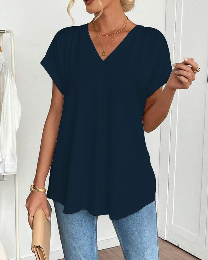 Comfortable women's V-neck t-shirt, a slimming top for casual wear and everyday fashion.