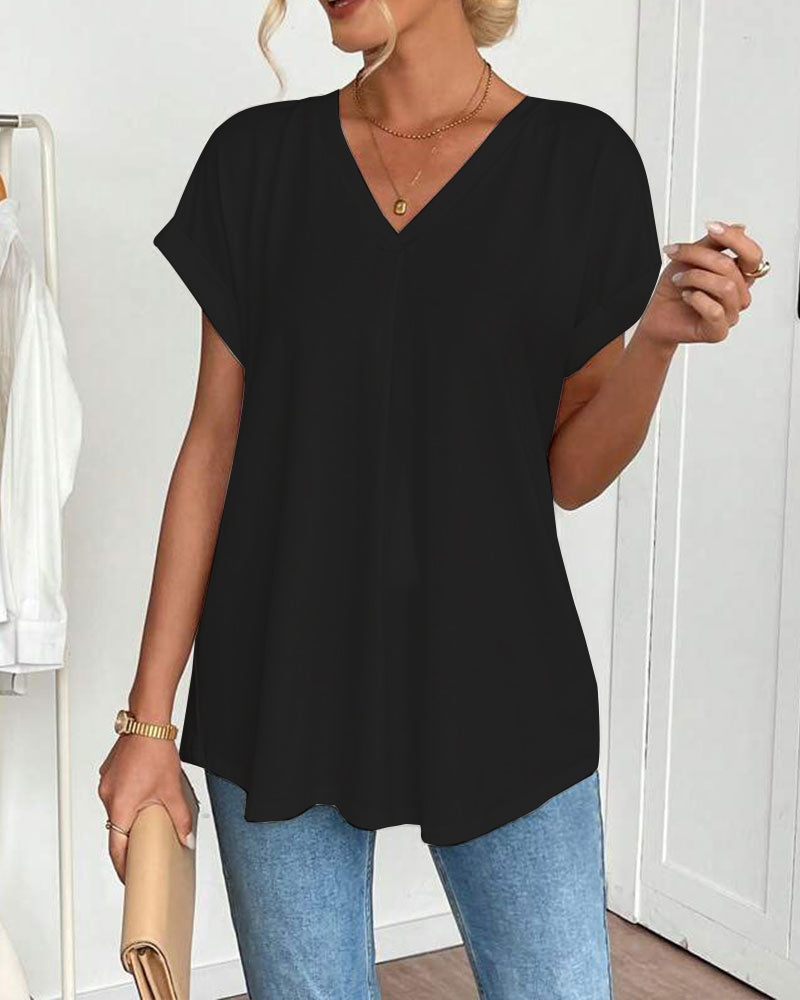 Versatile women's slimming V-neck t-shirt, an essential comfortable top for any casual look.