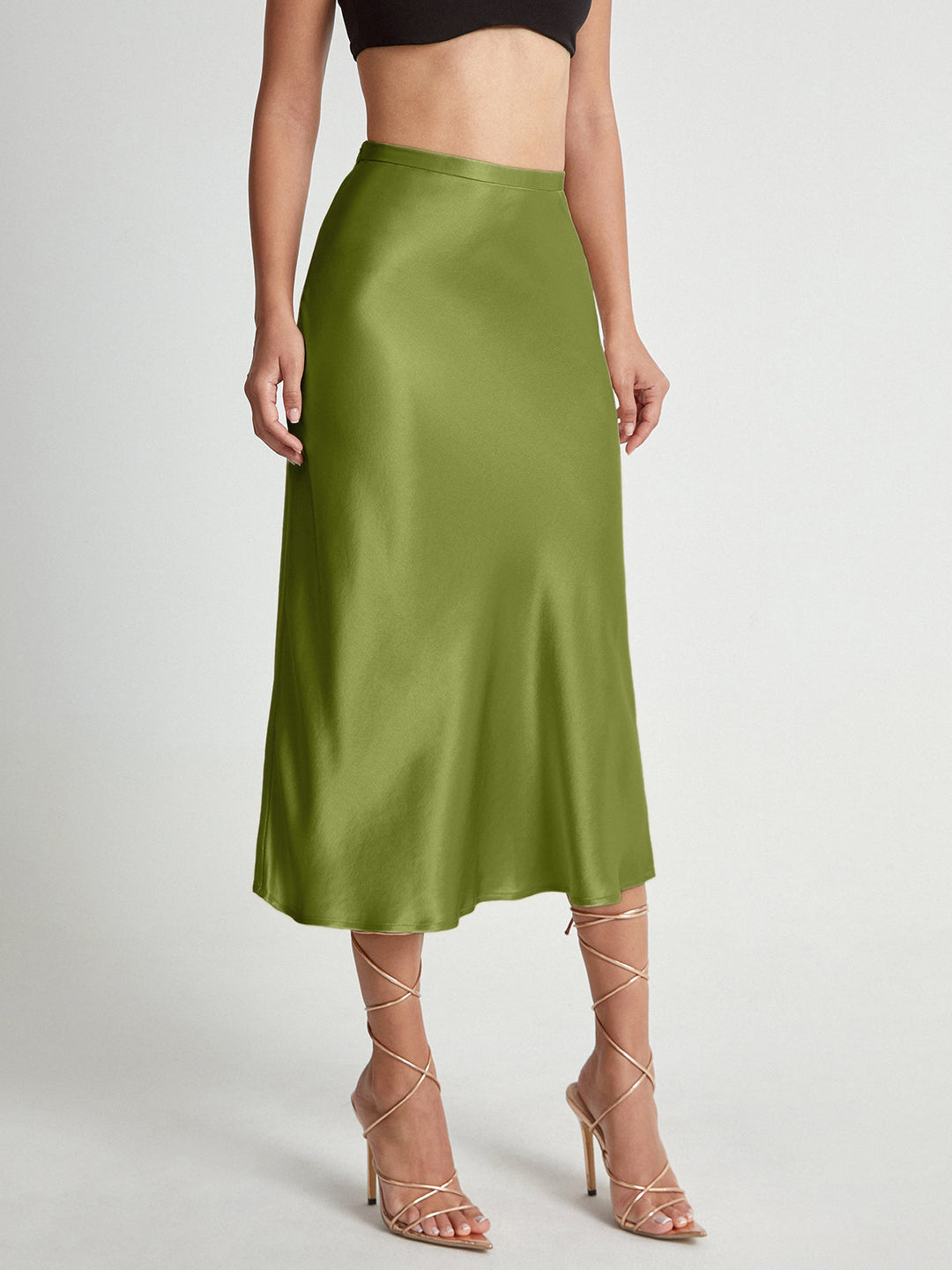 Women's high-waist flowy A-line midi skirt, offering effortless elegance for both casual and formal occasions.