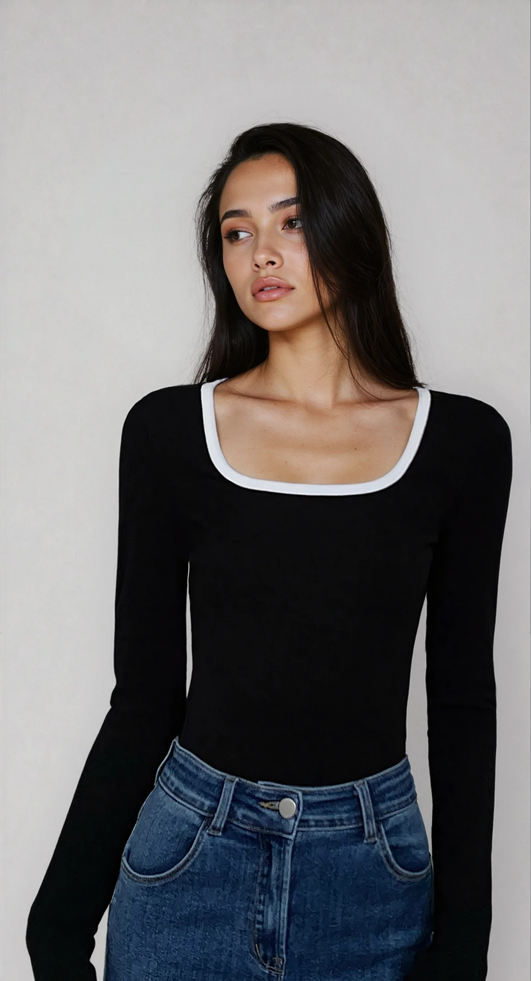 Women's square neck top with contrasting trim, short sleeve, modern chic style for casual wear.