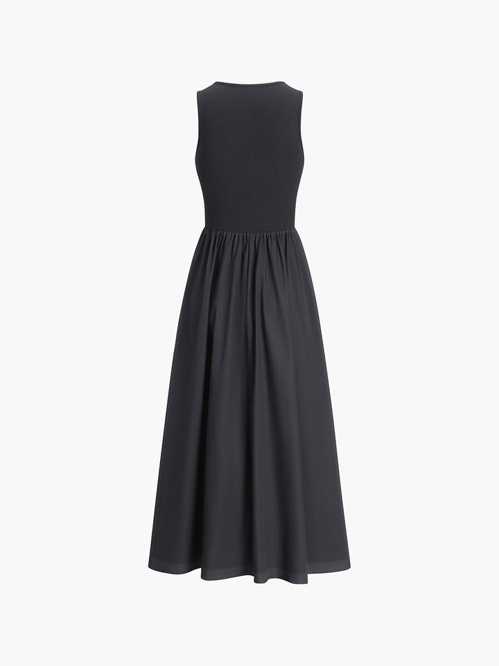 Chic women's sleeveless maxi dress. Effortless, comfortable, and perfect for various occasions.