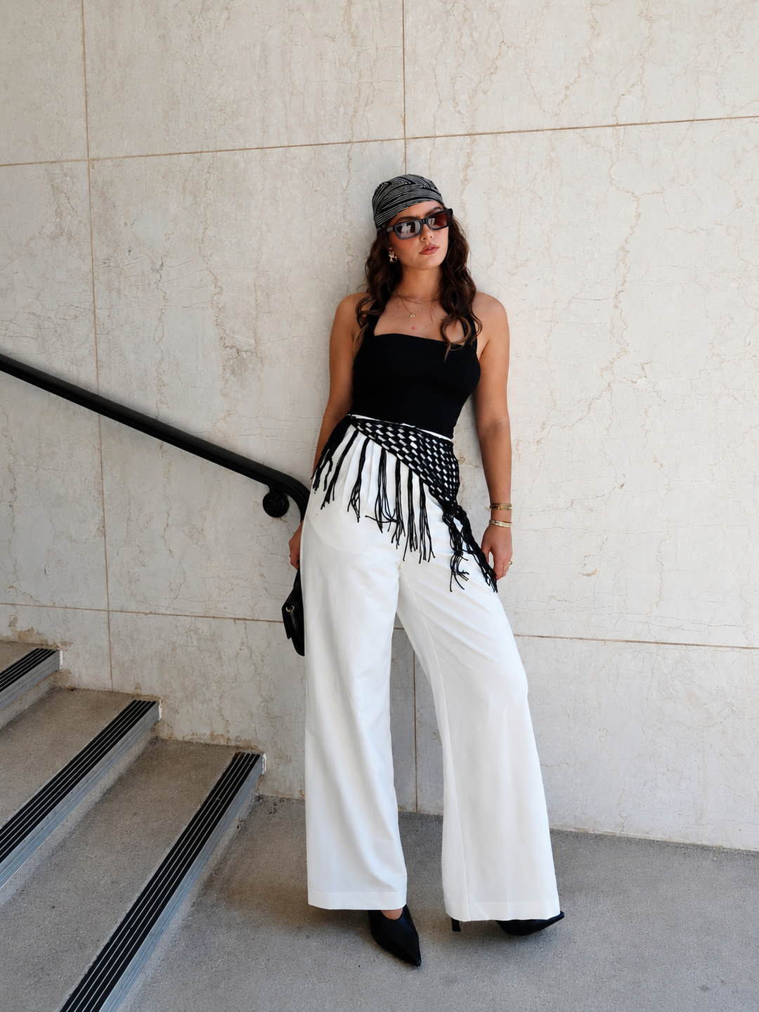 Women's smart casual wide-leg pants, high-waist, flowy and comfortable for all-day wear.