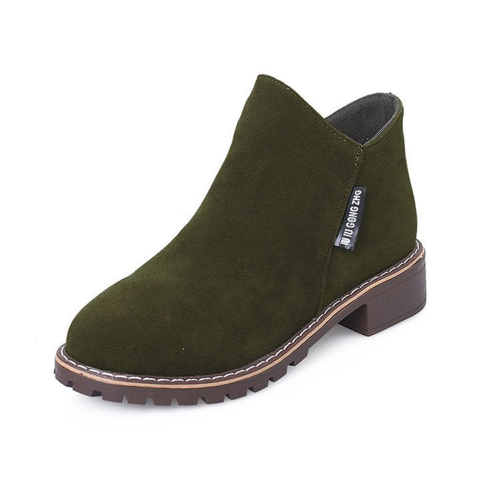 Women's modern block heel ankle boots, versatile for fall & winter fashion.
