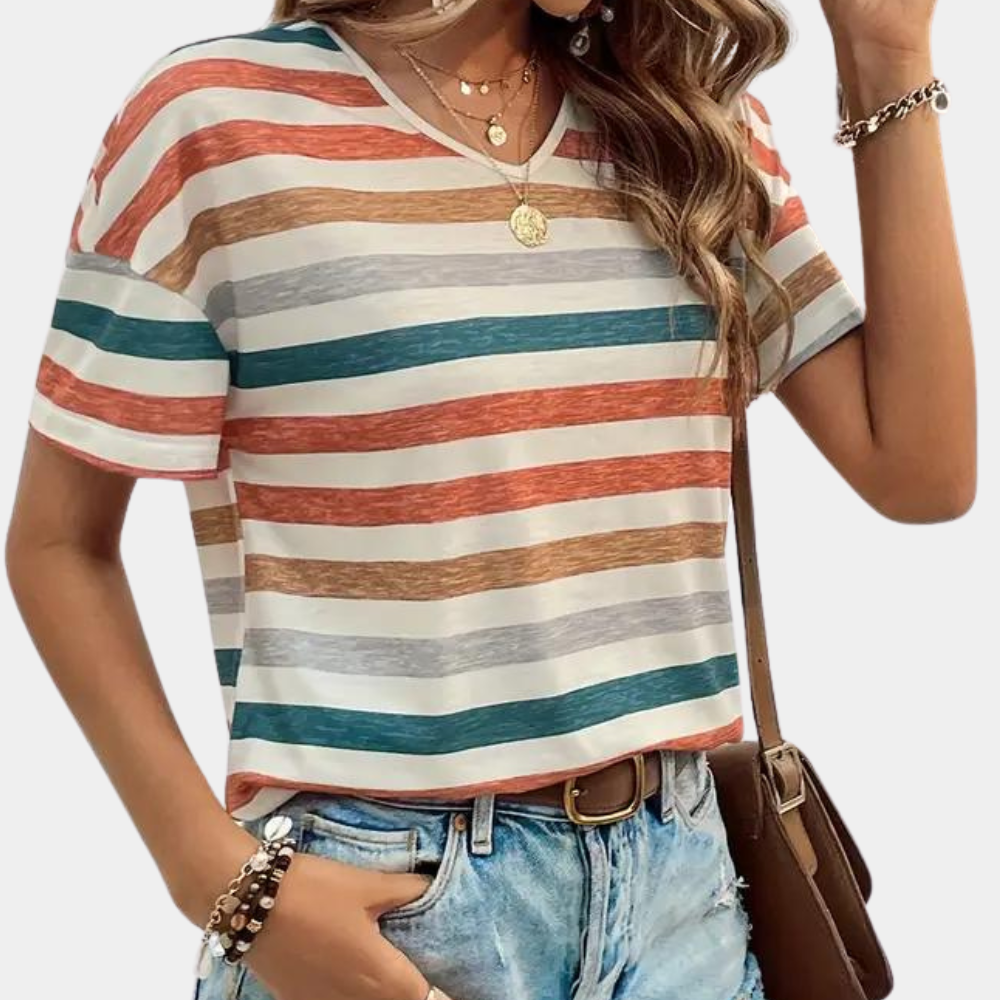 Soft women's striped t-shirt with a classic crew neck and short sleeves. Ideal comfortable top for daily wear.