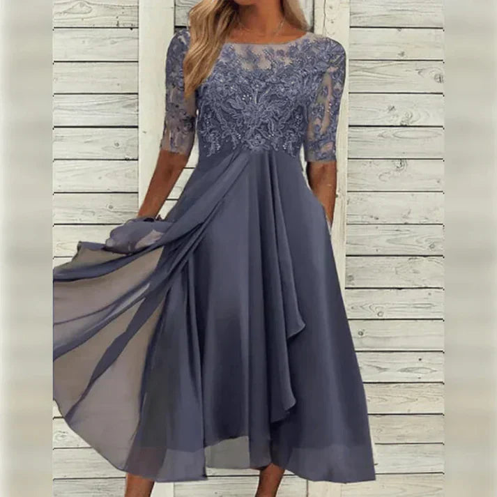 Versatile women's elegant fall dress, a chic autumn outfit with sophisticated details, suitable for any special occasion.