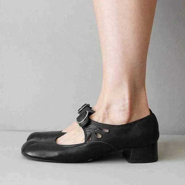 Comfortable women's walking sandals with arch support, great for active summer days.