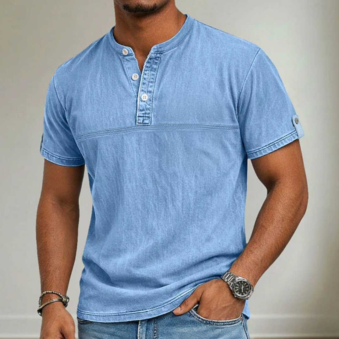 Relaxed fit men's casual short sleeve shirt, featuring a stylish stand collar for modern everyday fashion.
