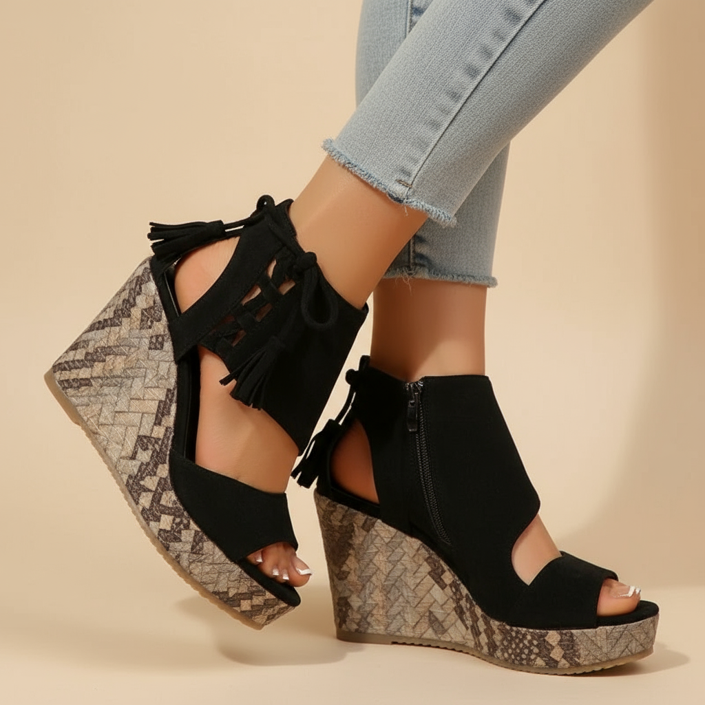 Comfortable open-toe platform sandals for women, featuring stylish tassel accents.