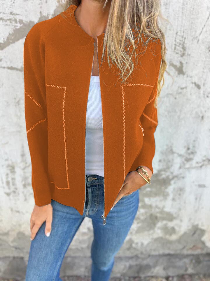 Fashionable women's zip vest, a lightweight & stylish outerwear piece for modern everyday outfits.
