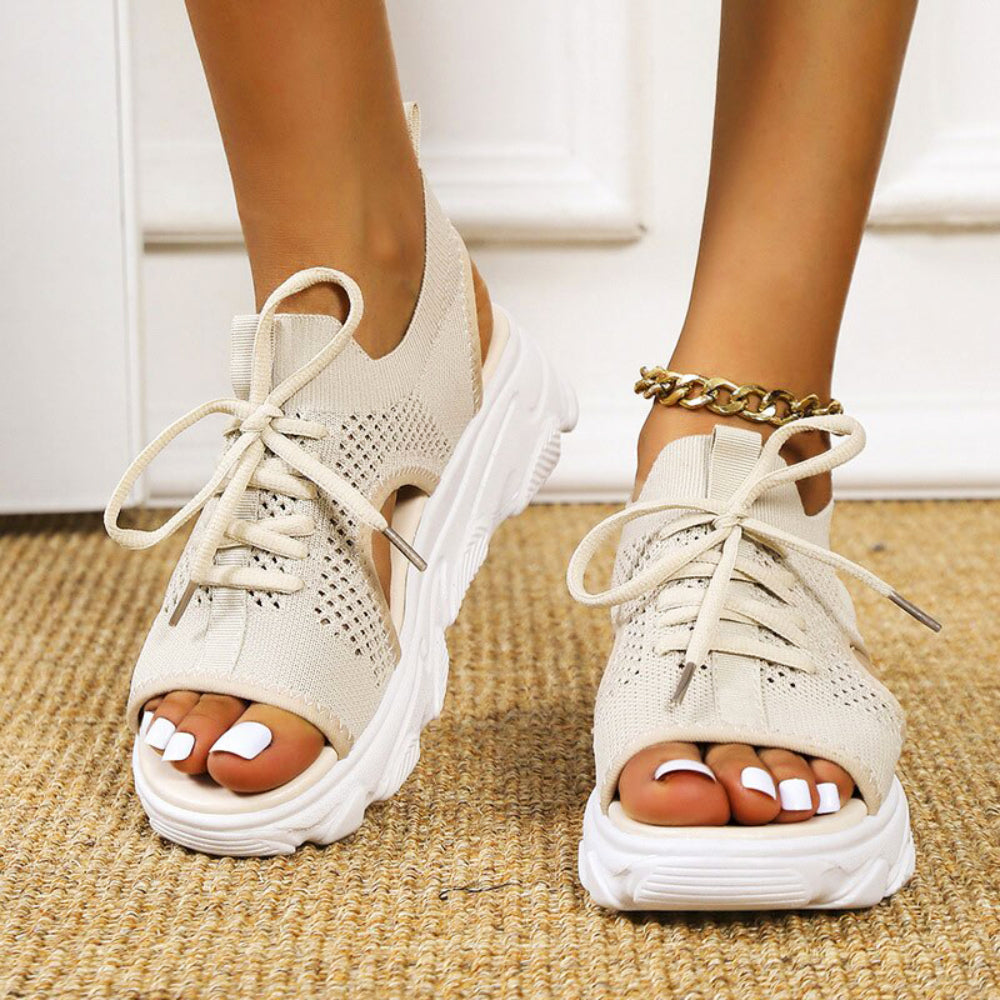 Casual women's orthopedic sandals with arch support, ideal for all-day summer comfort & foot health.