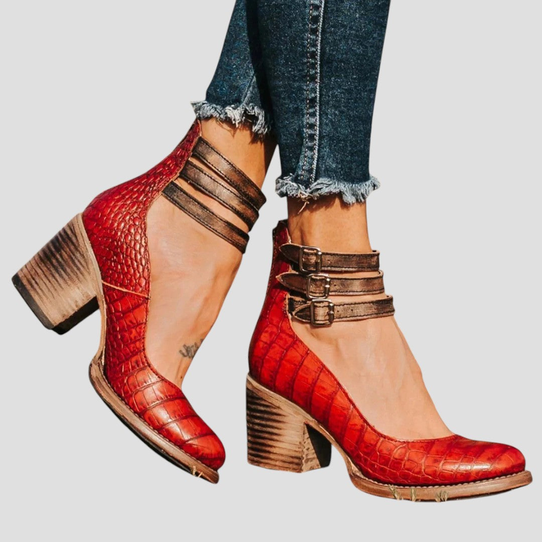 Everyday elegant women's ankle boots, double strap design with a comfortable block heel, versatile for any look.