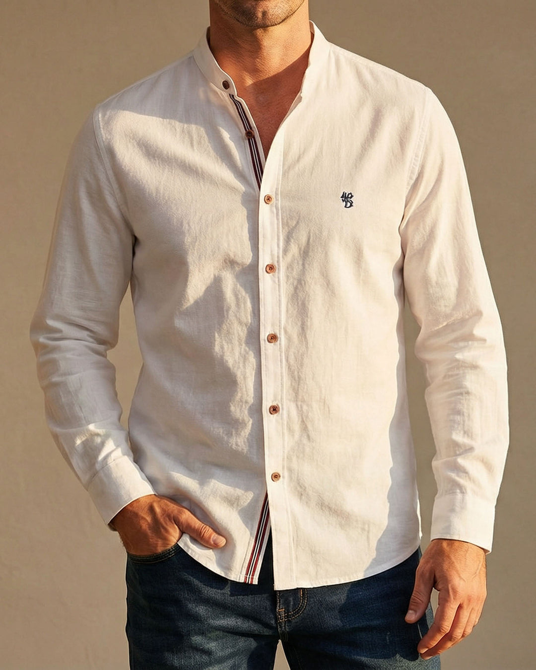 Men's breathable everyday long sleeve shirt, stylish and comfortable for versatile modern fashion.