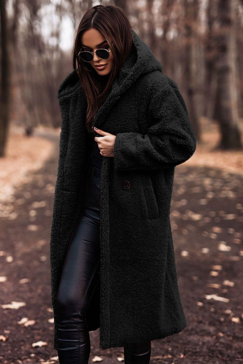 Elegant women's fall fashion coat, warm and versatile for seasonal outerwear.