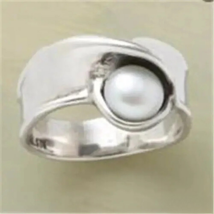 Retro Insert Bead Ring