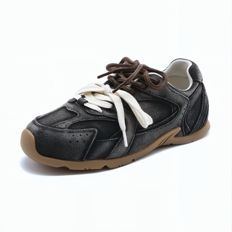 Chic & comfortable women's low-top sneakers. Dual-lace detail adds modern style for everyday wear.