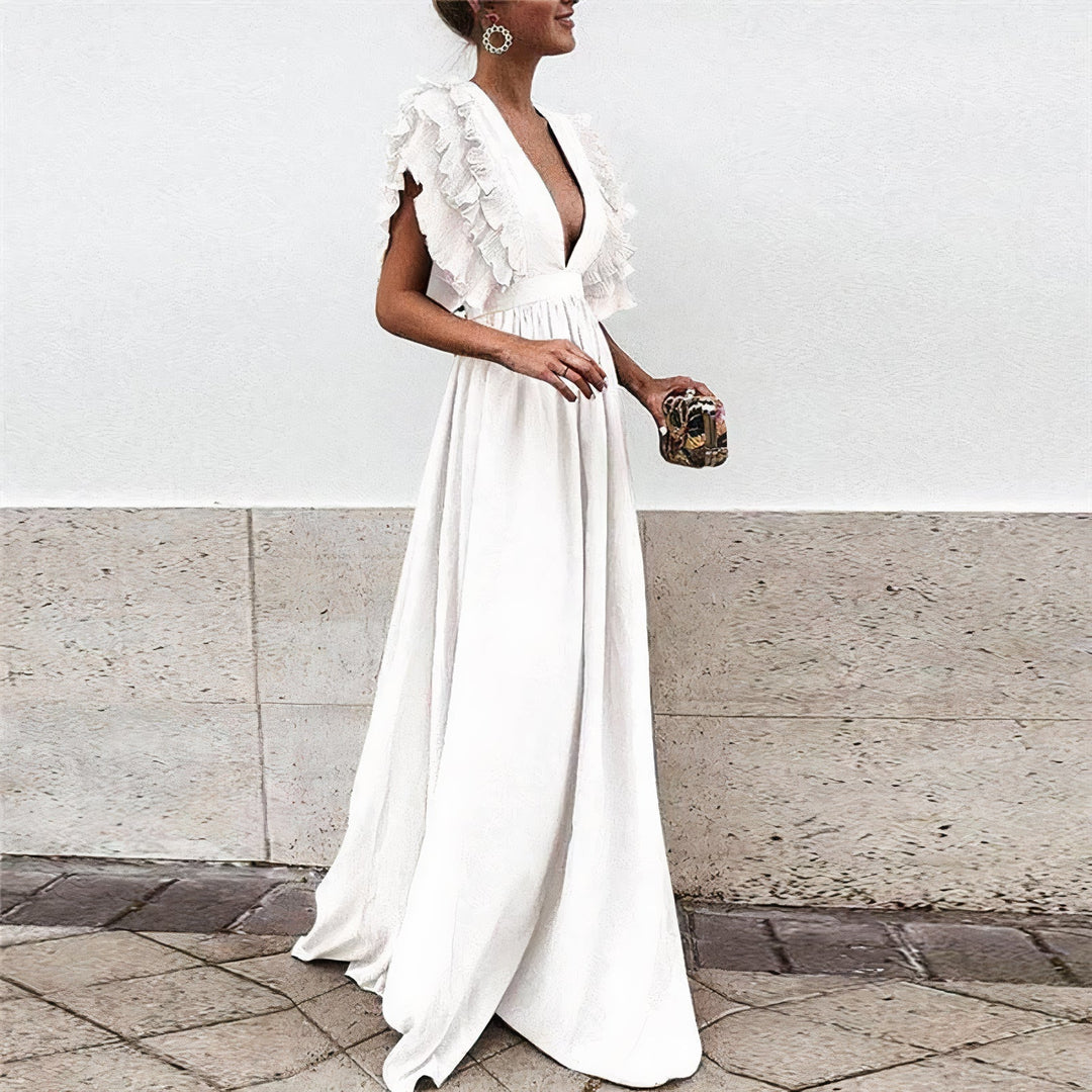 Beautiful women's summer party dress, an elegant midi style designed for comfort and evening events.