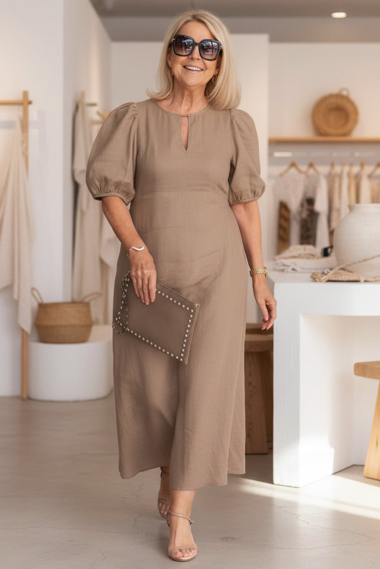 Figure-flattering women's formal maxi dress, ideal for cocktail parties & evening events.