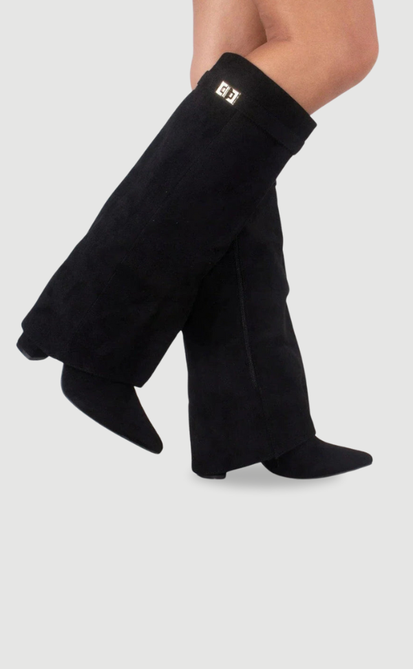 Women's stylish over-the-knee boots with pointed toe & low heel. Elegant fashion footwear for confident strides.