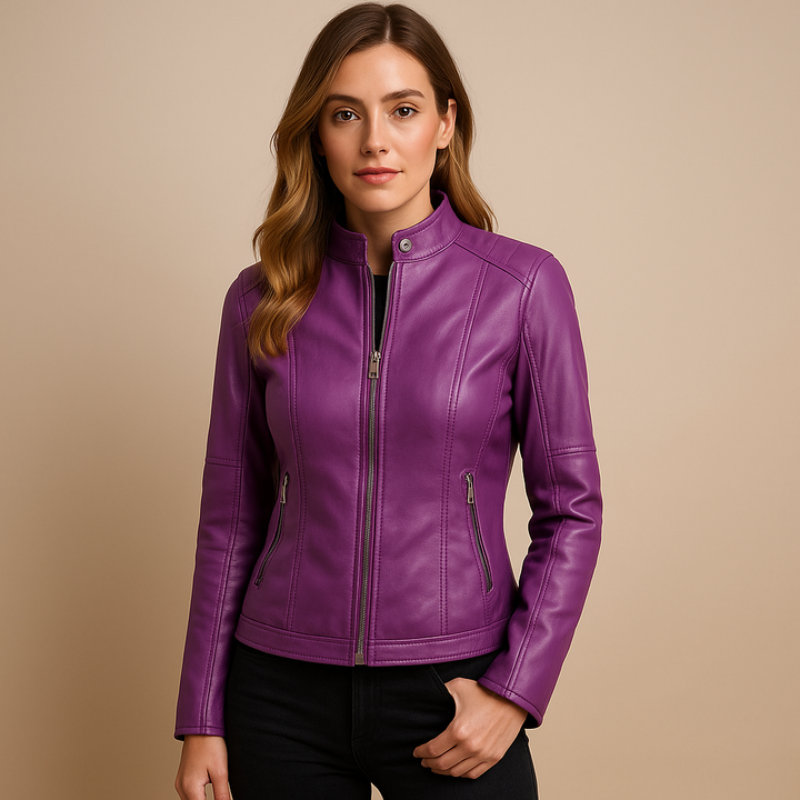 Timeless women's jacket with a modern design, perfect for chic layering and versatile seasonal wear.