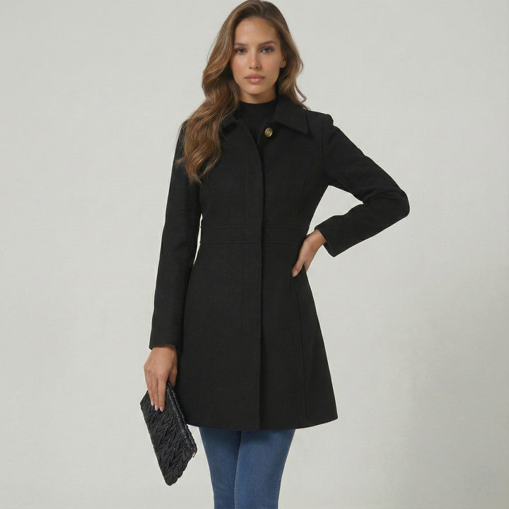 Chic A-line women's long coat, elegant button closure, ideal for timeless fall and winter outerwear.