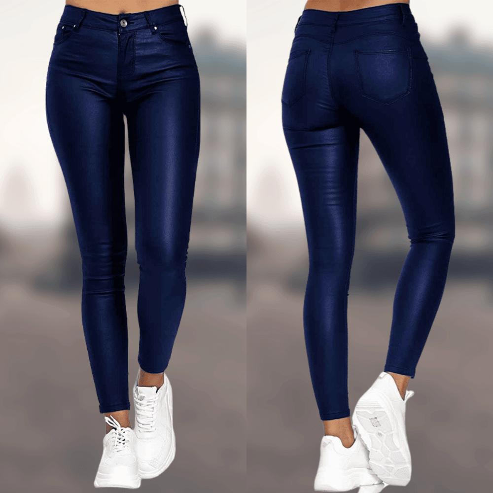 Chic women's modern slim-fit pants. Comfortable, elegant tailored jeans for effortless everyday style.