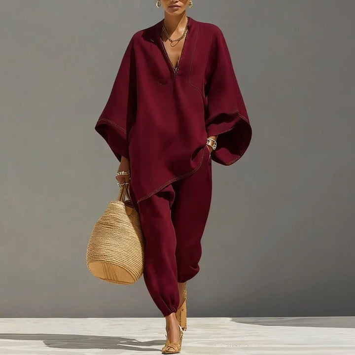 Lightweight women's linen two-piece set, a modern and comfortable matching outfit for versatile summer styling.