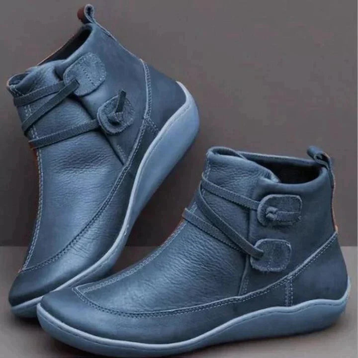 Women's FlexiComfort winter boots, offering orthopedic foot support & stylish all-day comfort.