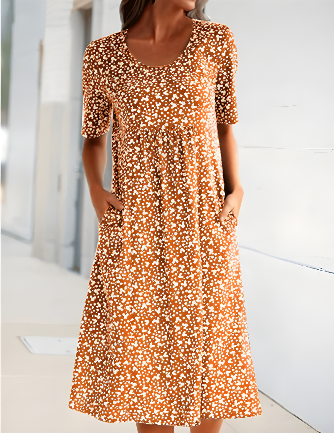 Comfortable women's floral midi dress, round neck, pockets. Perfect for casual summer outings, relaxed fit, and vacation wear.