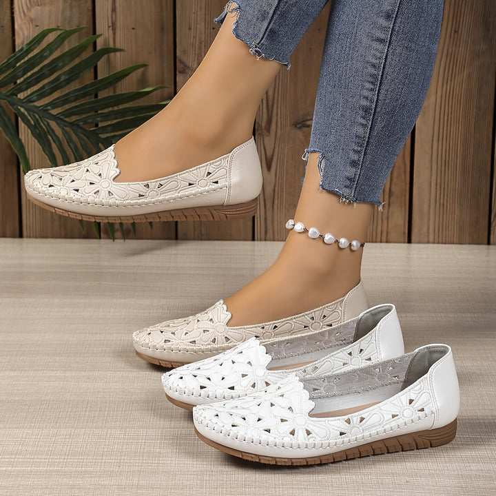 Breathable women's elegant casual shoes with all-day comfort. Stylish ladies' footwear for daily wear.