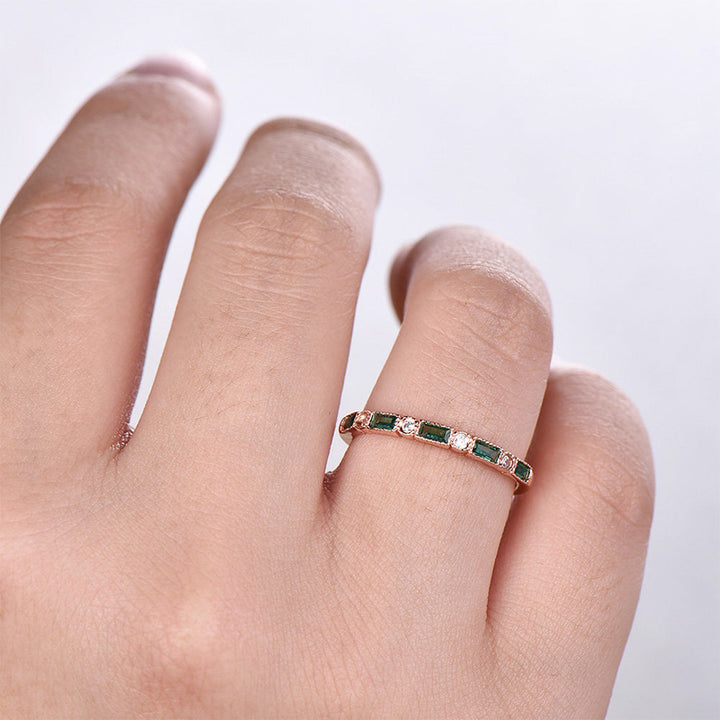 Retro Green Zirconia Gold Ring with Inlay