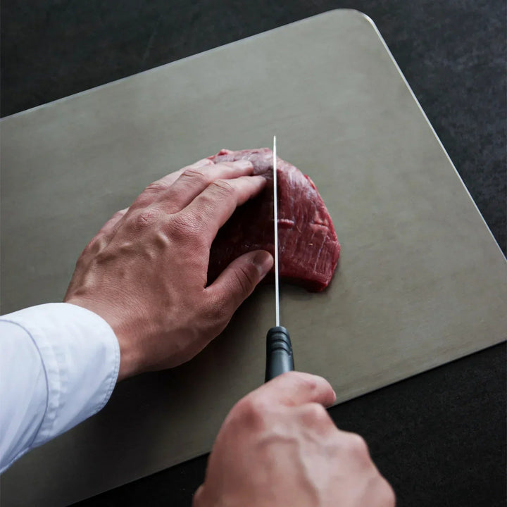 Premium titanium cutting board. Microplastic & BPA-free for healthy food prep. Hygienic, durable, and easy to clean.