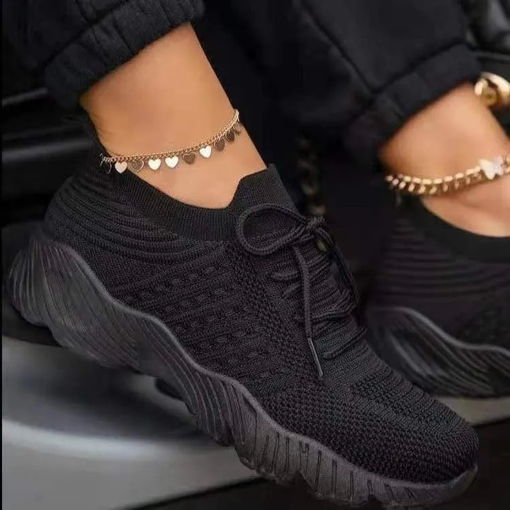 Casual women's orthopedic walking shoes, offering everyday comfort & active support.