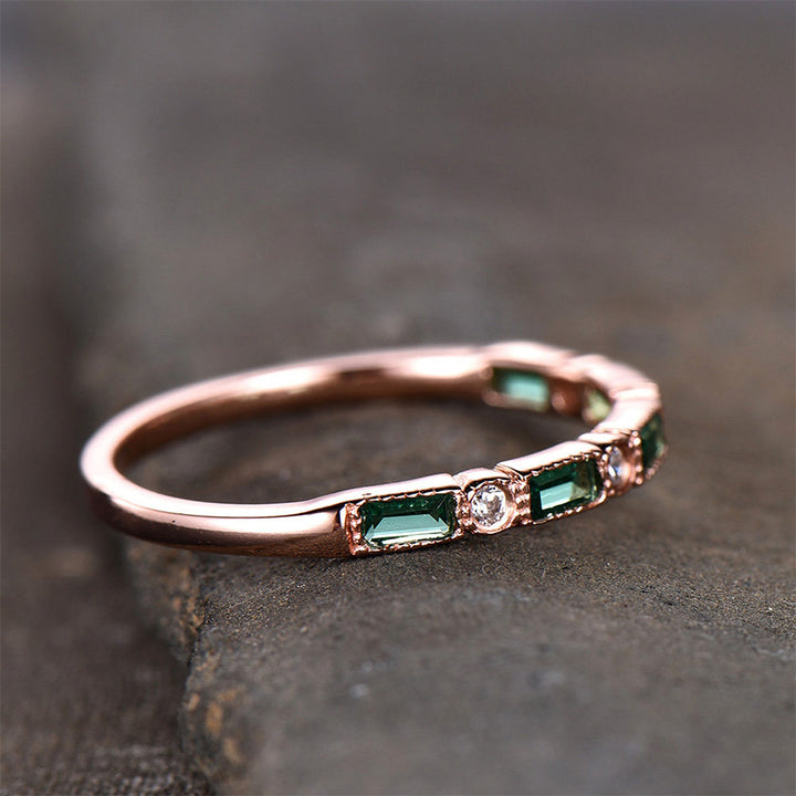 Retro Green Zirconia Gold Ring with Inlay