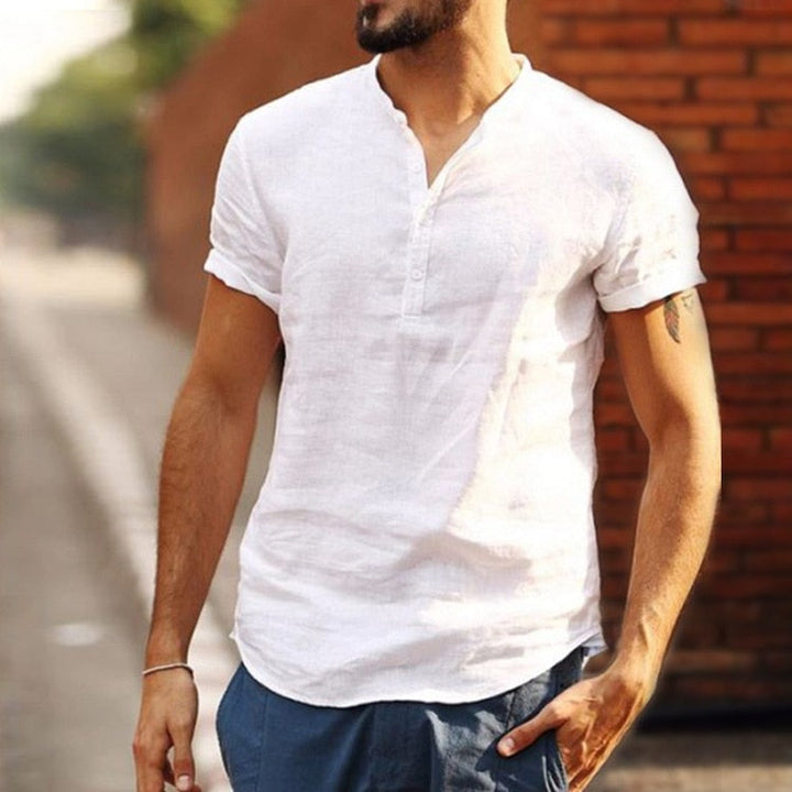 Stylish men's lightweight short sleeve summer shirt, perfect for comfort, vacation, and casual everyday.