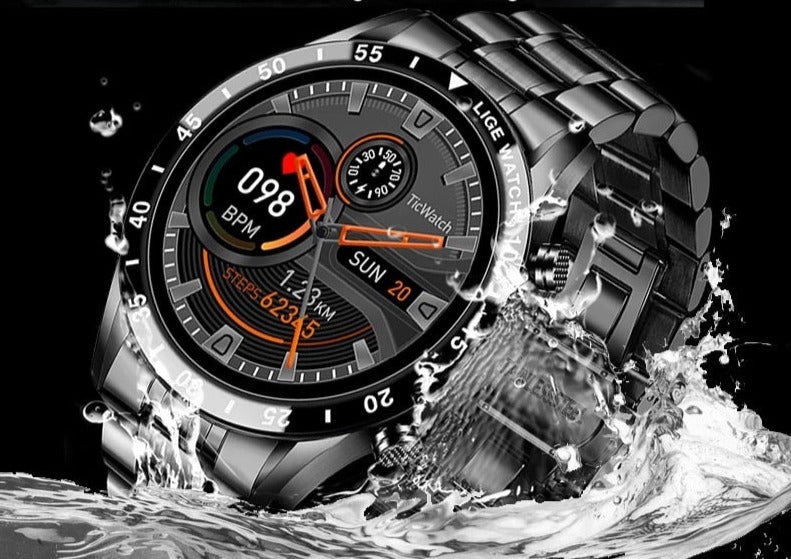 Modern unisex digital smart watch. Features health tracking, fitness, calls, & notifications.