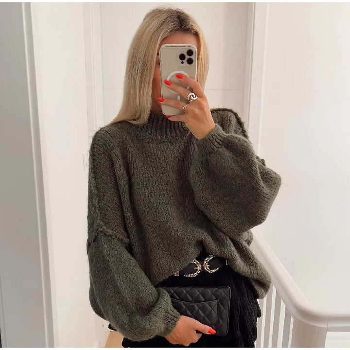 Plush women's oversized fluffy sweater, designed for ultimate comfort and cozy winter style.