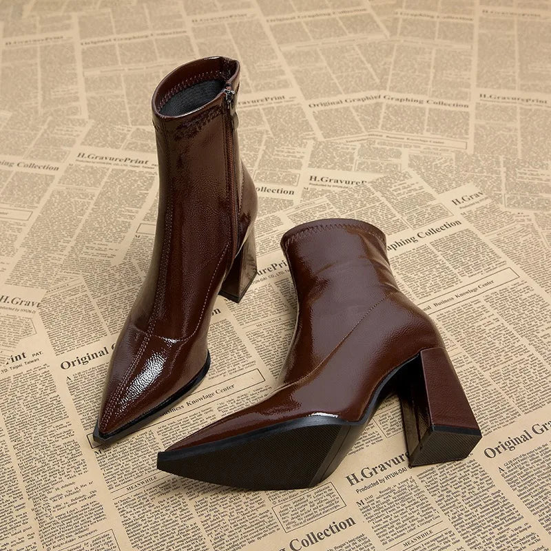 Stylish high heel women's boots, ideal for adding elegance to any outfit.