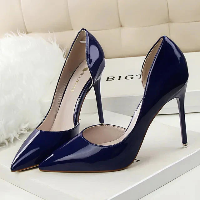 Elegant high heels for women, featuring orthopedic comfort and sophisticated style.