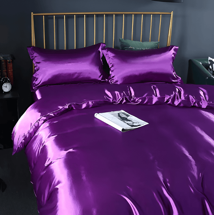 Mulberry silk bedding set. Indulge in smooth, soft sheets for enhanced sleep.