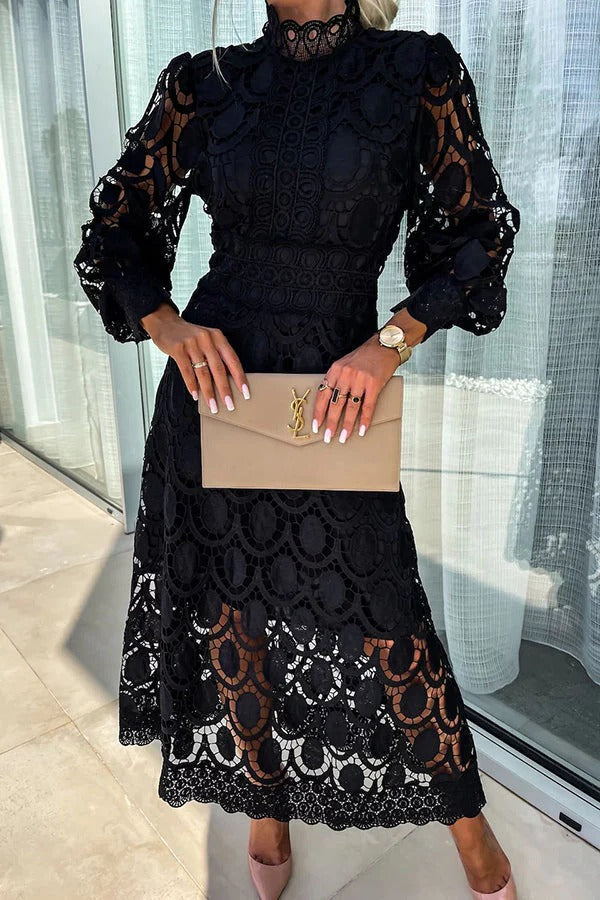 Stylish women's long sleeve maxi dress, perfect evening wear. Versatile elegant gown for formal parties.