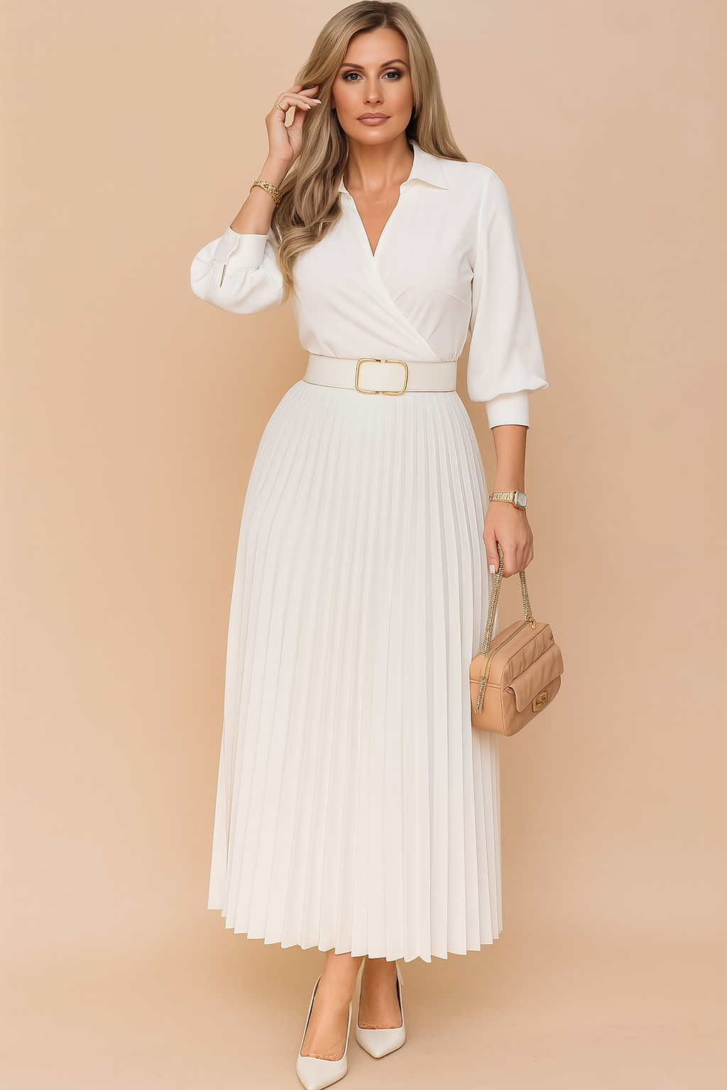 Versatile plus size midi summer dress for women, featuring a chic V-neck & 3/4 sleeves. Perfect for elegant occasions.