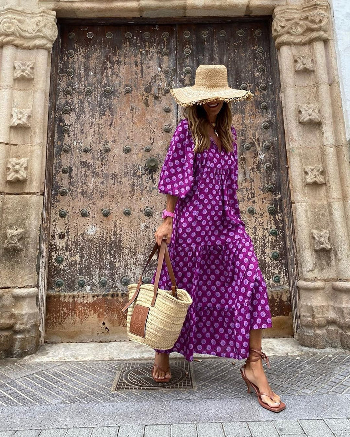 Elegant bohemian party dress for women, long, flowy, and perfect for summer vacations.
