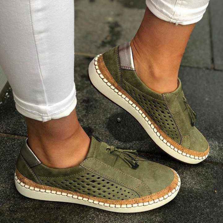 Comfortable women's slip-on shoes with cushioned insoles & anti-slip sole, ideal for daily wear.