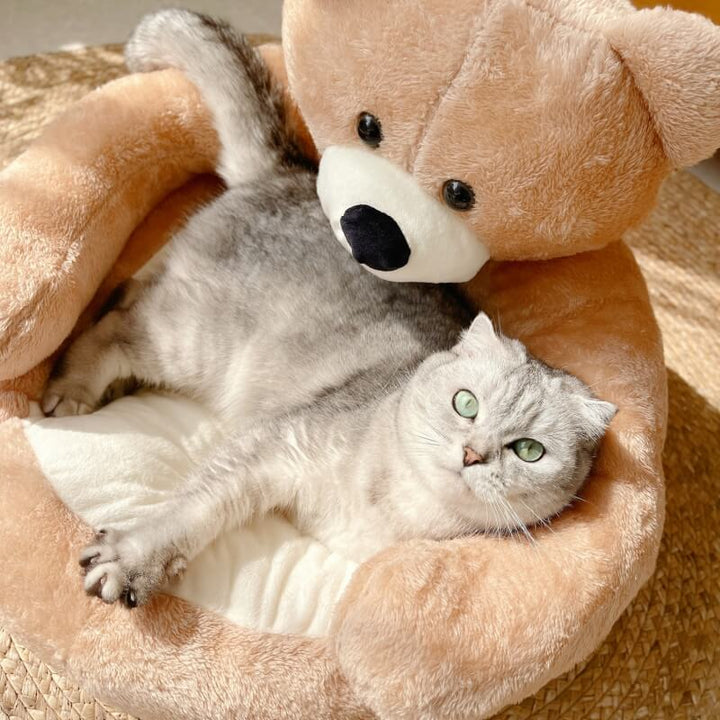 Plush adjustable pet bed for dogs & cats, offering cozy warmth and customizable comfort.