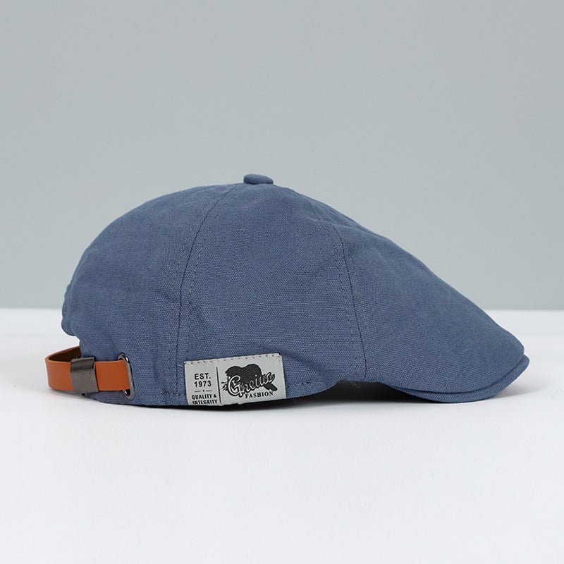 Elegant women's classic beret hat, a timeless headwear accessory for any fashion-forward look.