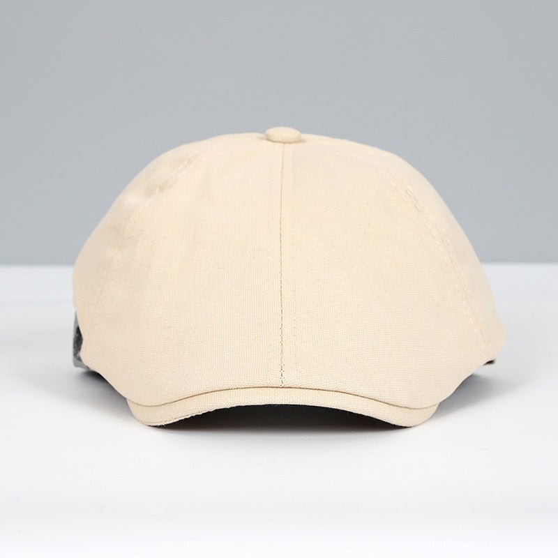 Fashionable women's beret, an adjustable and comfortable cotton hat for stylish everyday wear.