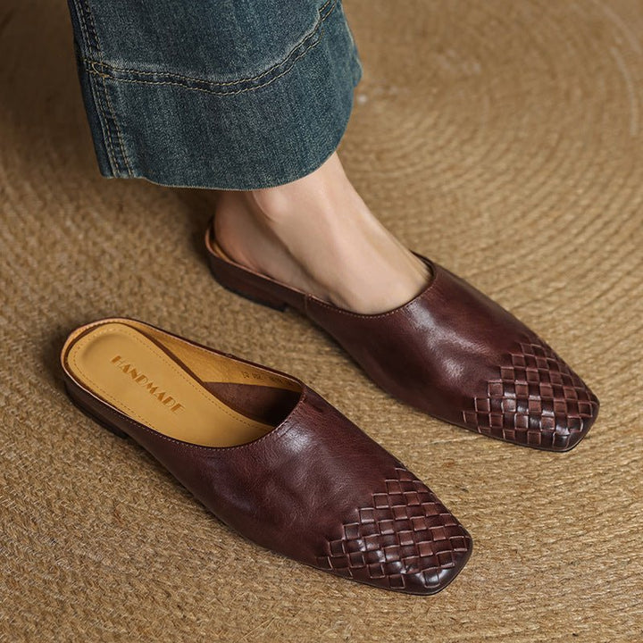 Elegant women's woven square toe flats, comfortable & fashionable slip-on mules.
