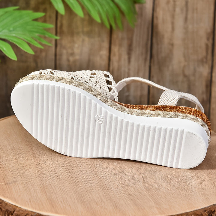 Women's comfortable orthopedic sandals with adjustable straps, ideal for summer walking.