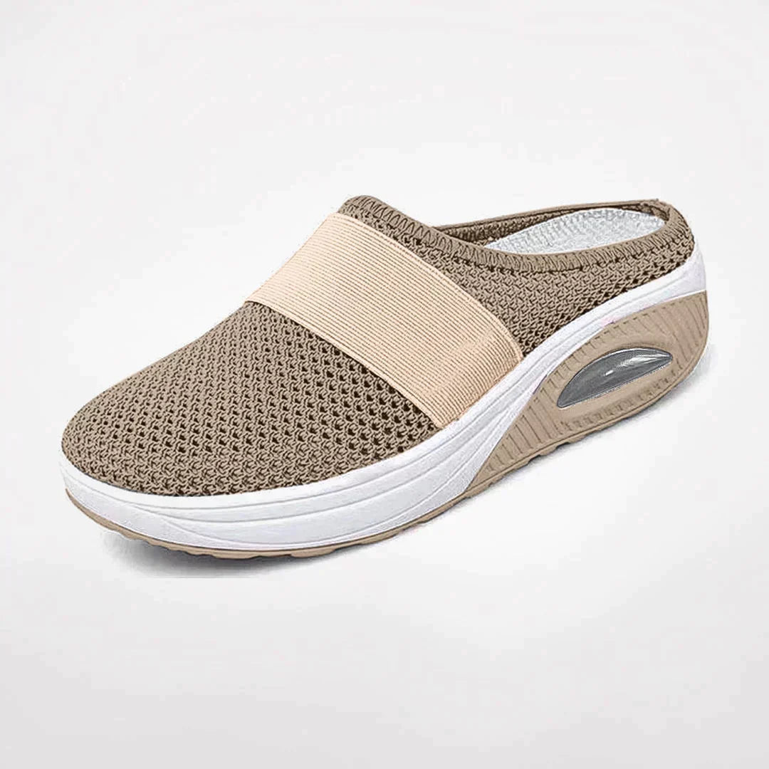 Comfortable unisex clog slippers for home wear. Lightweight & breathable design provides ultimate foot comfort & relaxation.